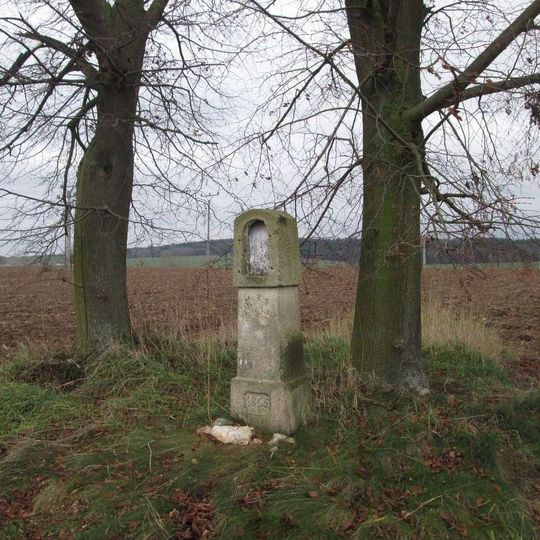 Boží muka západně od Třebnic