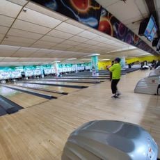 U.S. Dacos Bowling Centre