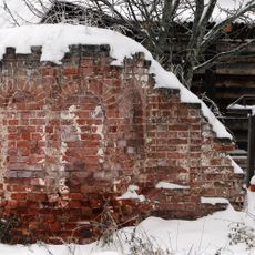Угловой столб ограды (Клюшниково)