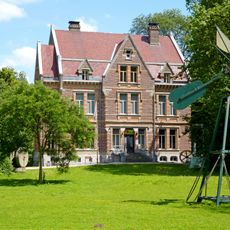 Puyenbrug Castle