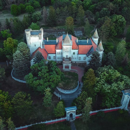 Fantast Castle