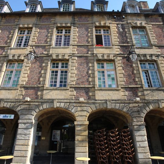 Immeuble, 30 place Ducale