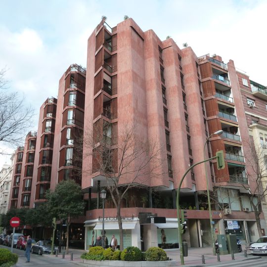 Edificio Girasol