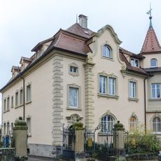 Ehemalige Gartenvilla