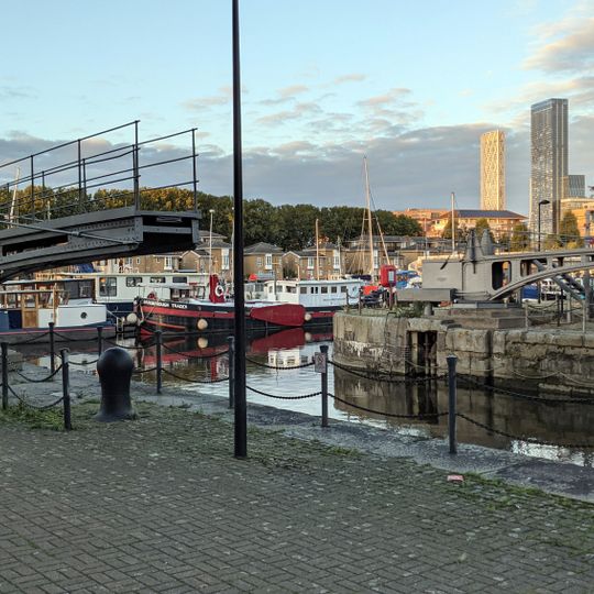 Swing Footbridge Over Steelyard Cut