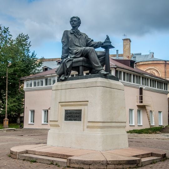 Mikhail Mikeshin monument in Smolensk