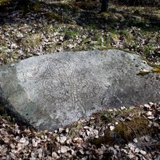 Uppland Runic Inscription 305