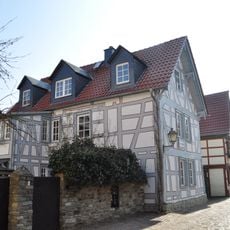 Felix-Lahnstein-Straße 6