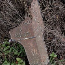 Milepost, Clehonger Court