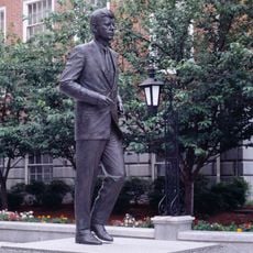 John-F.-Kennedy-Statue