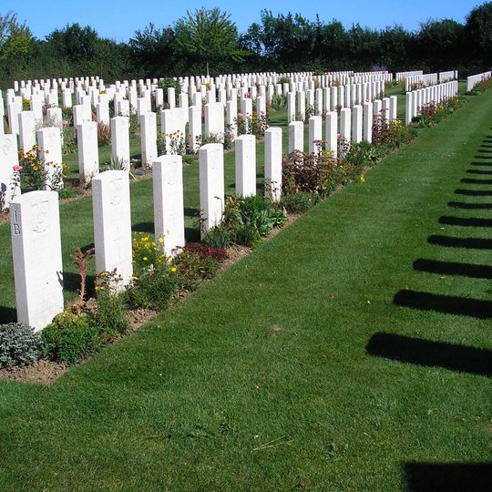 Cimetière militaire du Commonwealth de Saint-Charles-de-Percy