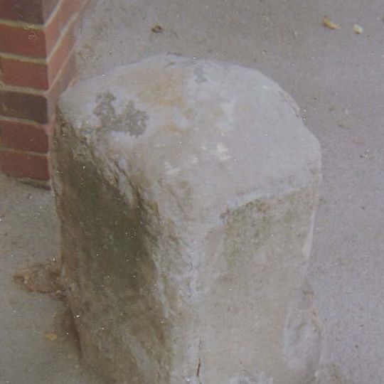Milestone, Canterbury Road, E of jct  with Preston Park, Preston