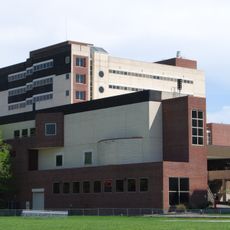 George M. Low Center for Industrial Innovation
