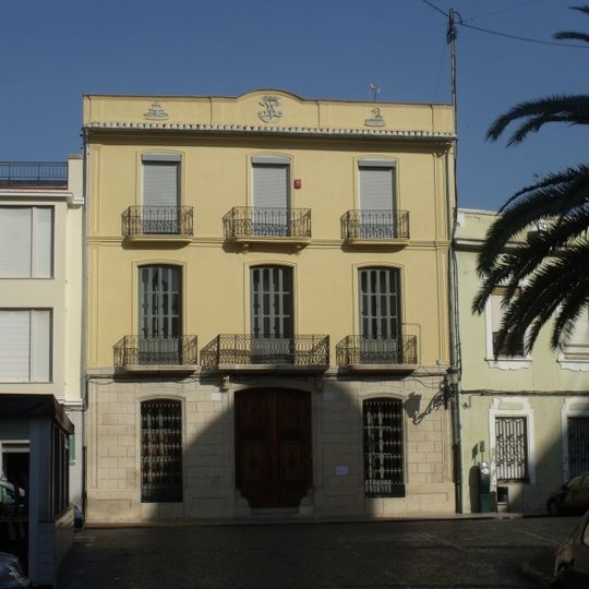 Asil La Encarnación