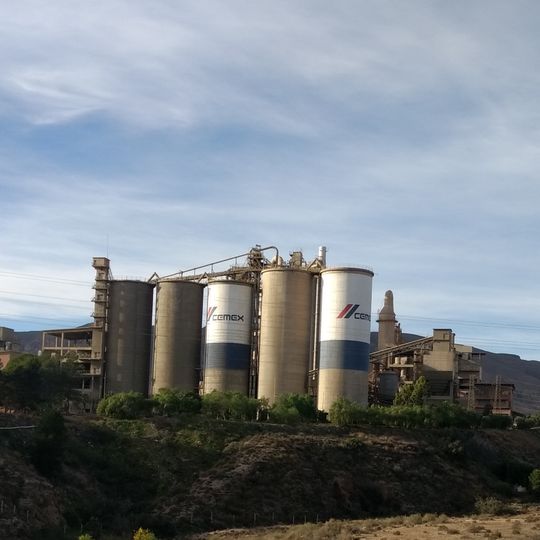 Fábrica de cemento de Gádor