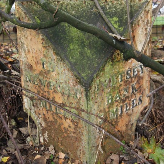 Milepost, New House Farm