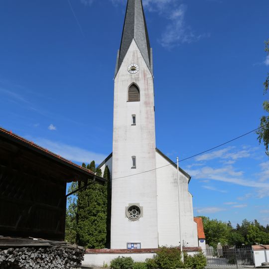 Katholische Kuratiekirche St. Rupert und Laurentius