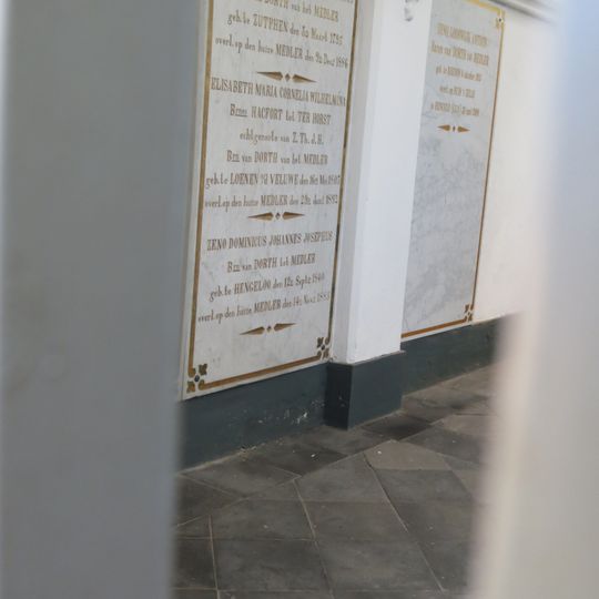 Grafkapel familie Van Dorth tot Medler