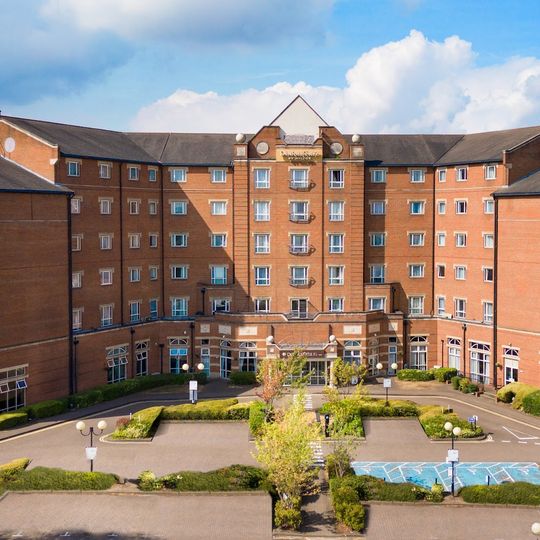 DoubleTree by Hilton Hotel Dartford Bridge