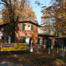 Wohnhaus & Werkstatt & Stall Gatower Straße 7