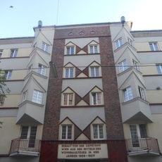 Wohnhausanlage Dietrichgasse 32-34