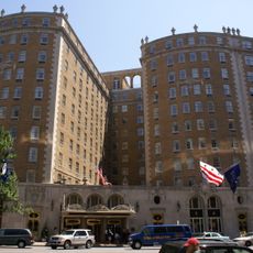 Mayflower Hotel