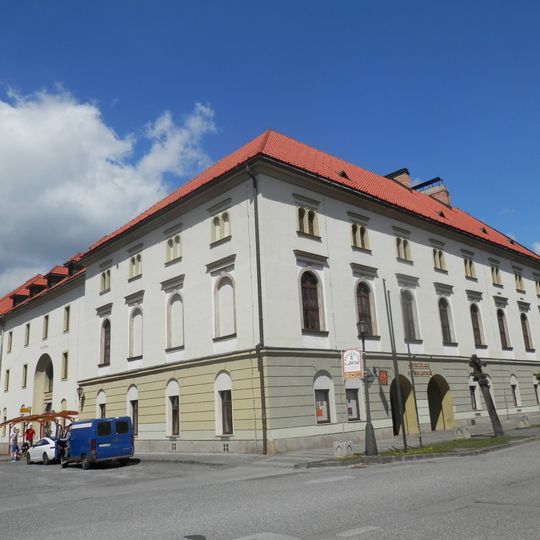 Býv. mestský hostinec, divadlo