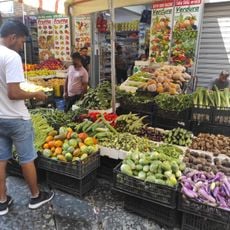 Porta Nolana Market