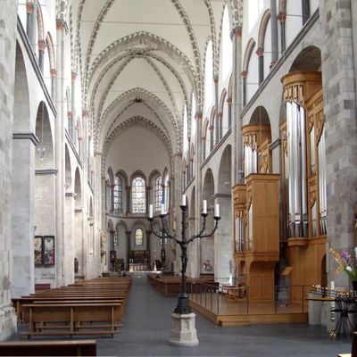 Interior 2
