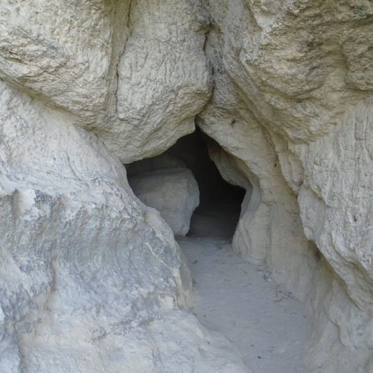 Zelezna Baba Cave