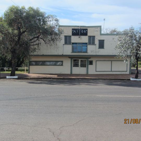 Astor Theatre, Surat