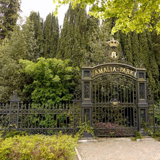 Gate Amaliapark Baarn