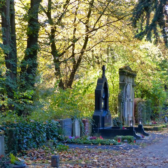 Vieux cimetière Ehrenfelder de Cologne