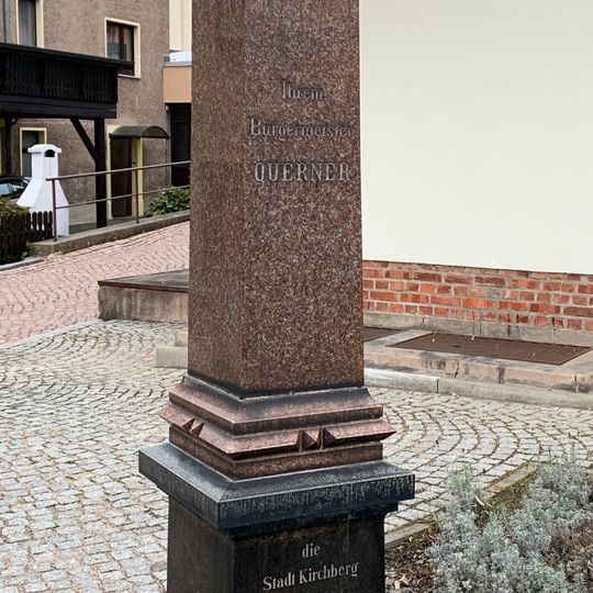 Querner Denkmal
