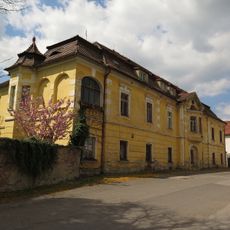 Brňany Castle
