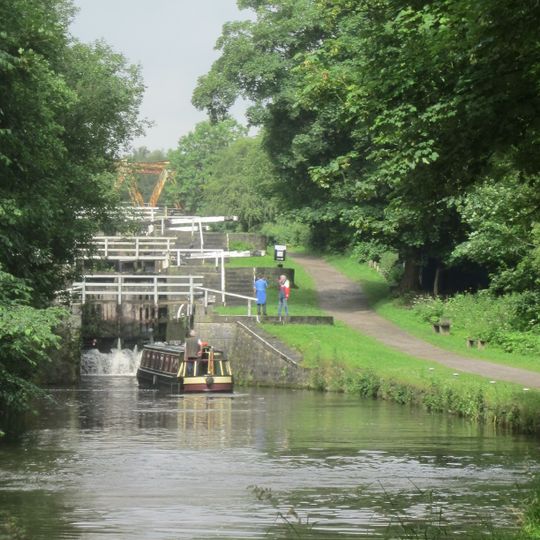 Leeds And Liverpool Canal, Field 3 Rise Lock 16 18 At Se180 398