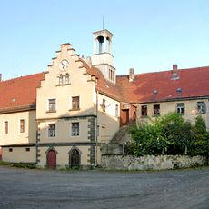 Am Helfenberger Park 6-7