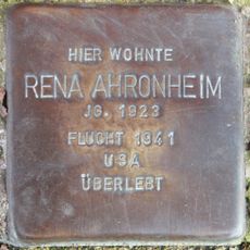 Stolperstein dedicated to Rena Ahronheim