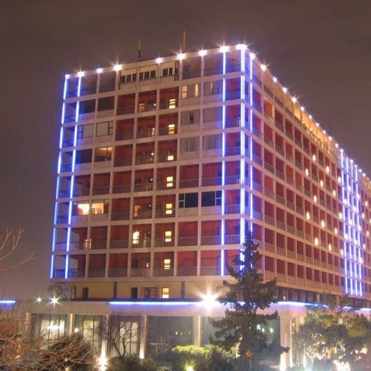 Makedonia Palace