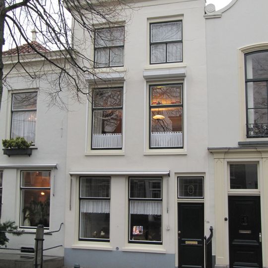 Voorstraat 38, Middelharnis