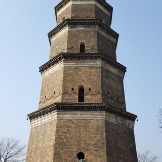 Yichang Tianran Pagoda