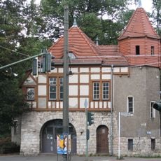 Umformerstation und Bedürfnisanstalt Platz des 23. April 1