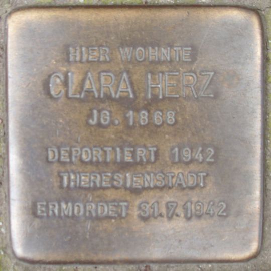 Stolperstein dedicated to Clara Herz