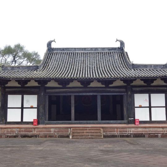 Main Hall of the Qinglong Temple