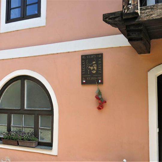 Pamětní deska Václava Záruby na domě Rybářská 155/31 v Čelákovicích
