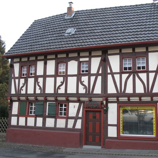 Hubertusstraße 2