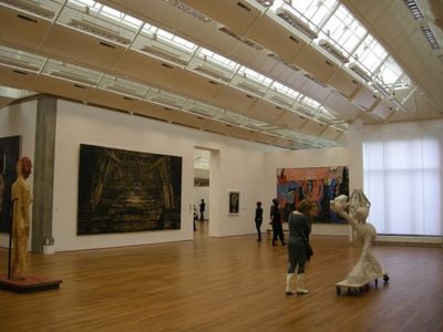 Interior 0