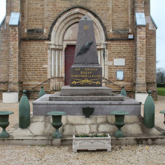 War memorial of Ozan
