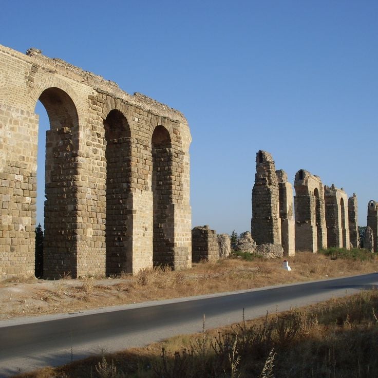 Zaghouans akvedukt