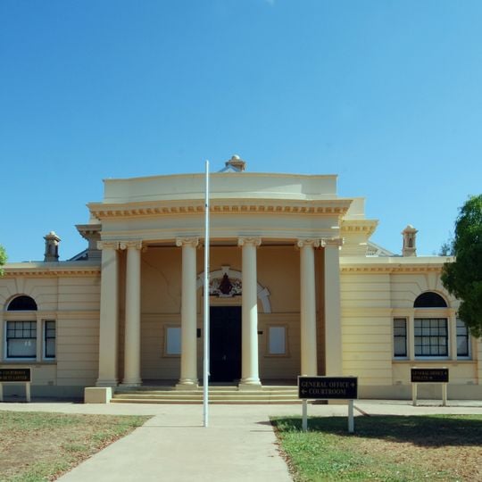 Roma Courthouse
